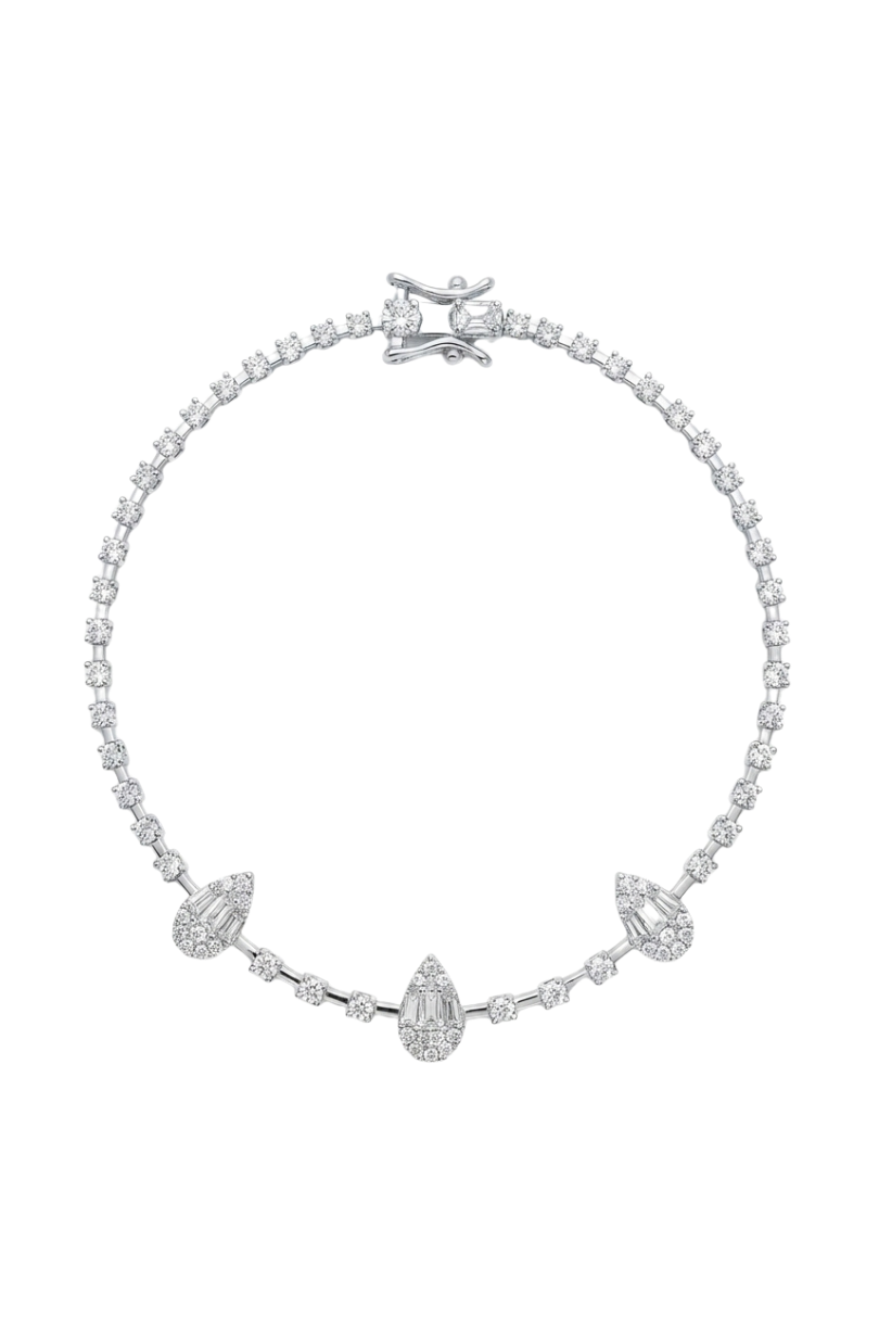 a silver necklace with diamonds